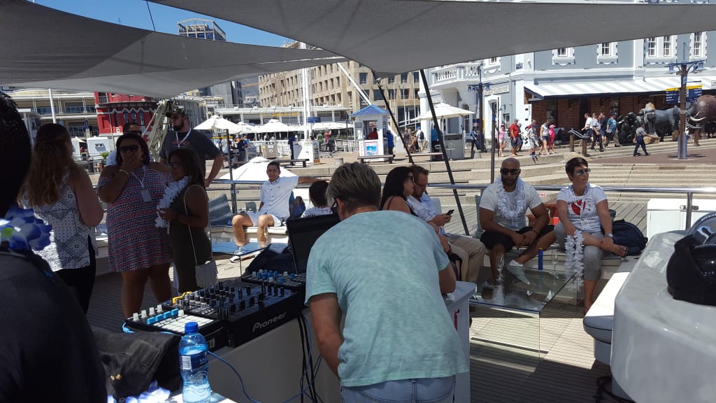 Mirage 760 - DJ Fuel setting up plus our wonder clients